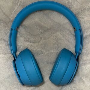 Beats solo pro